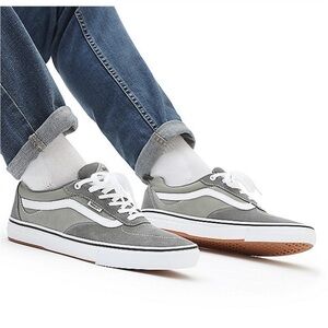 Grey Vans - men’s size 9